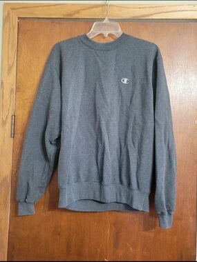 Champion Woman's Crewneck Sweatshirt - Gray